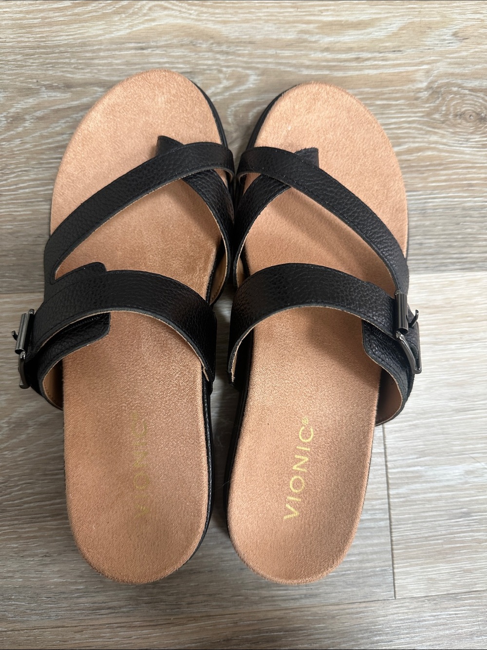 Vionic Carmela Black Leather Strappy Slide Sandals Size 7.5 NWOB